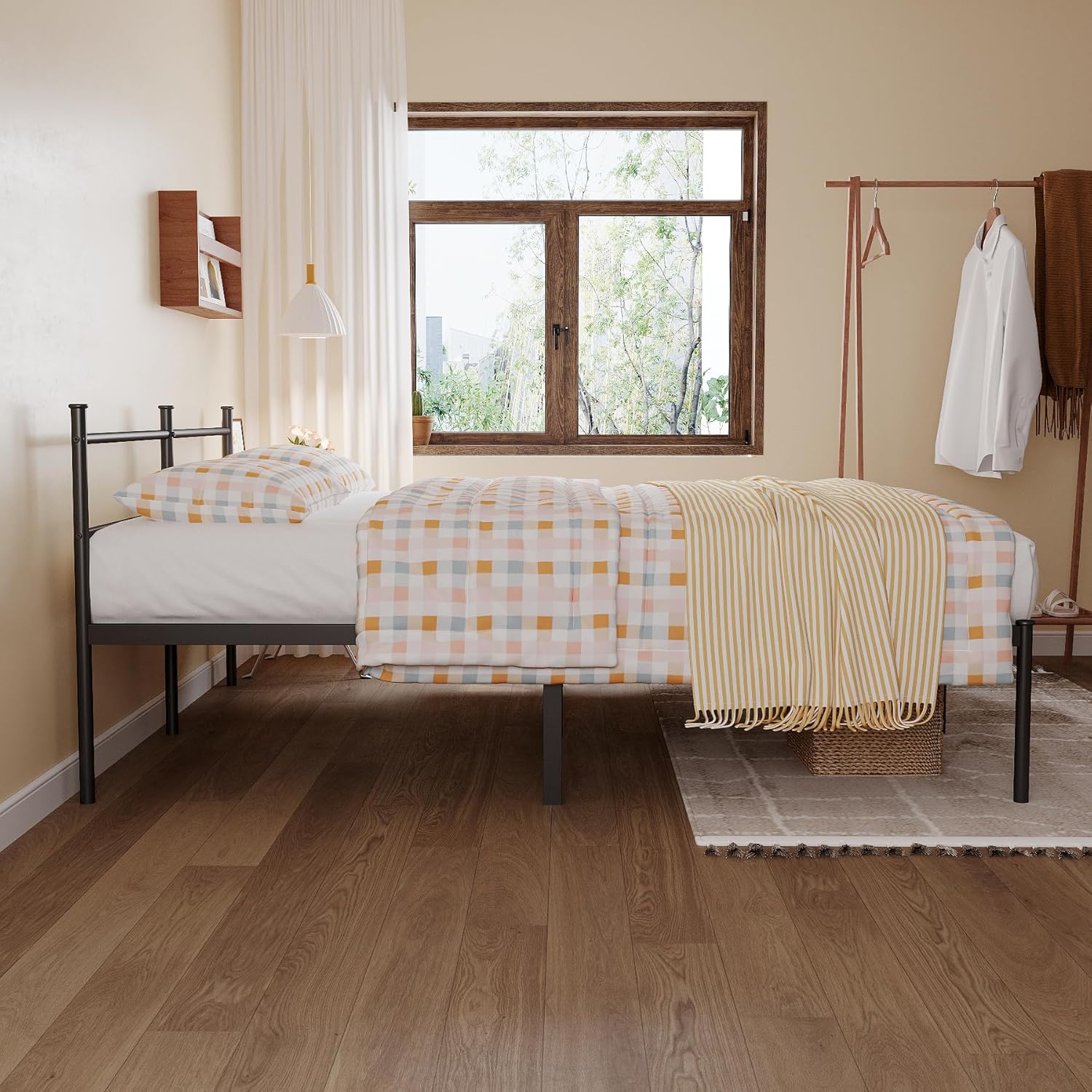 Cama de Casal Padrão (138x188) com Cabeceira Integrada de Ferro, Base Metálica Reforçada, Design Minimalista